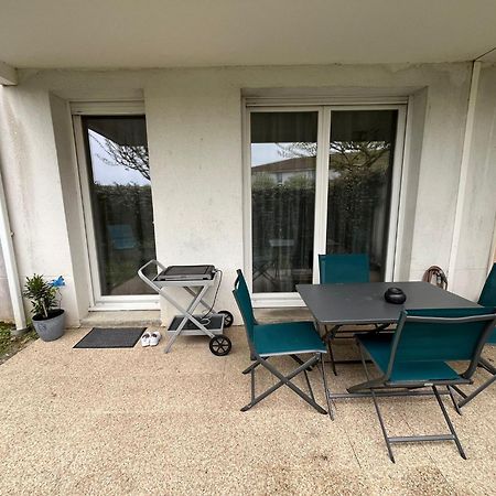 Appartement Avec Jardin A Rochefort 外观 照片