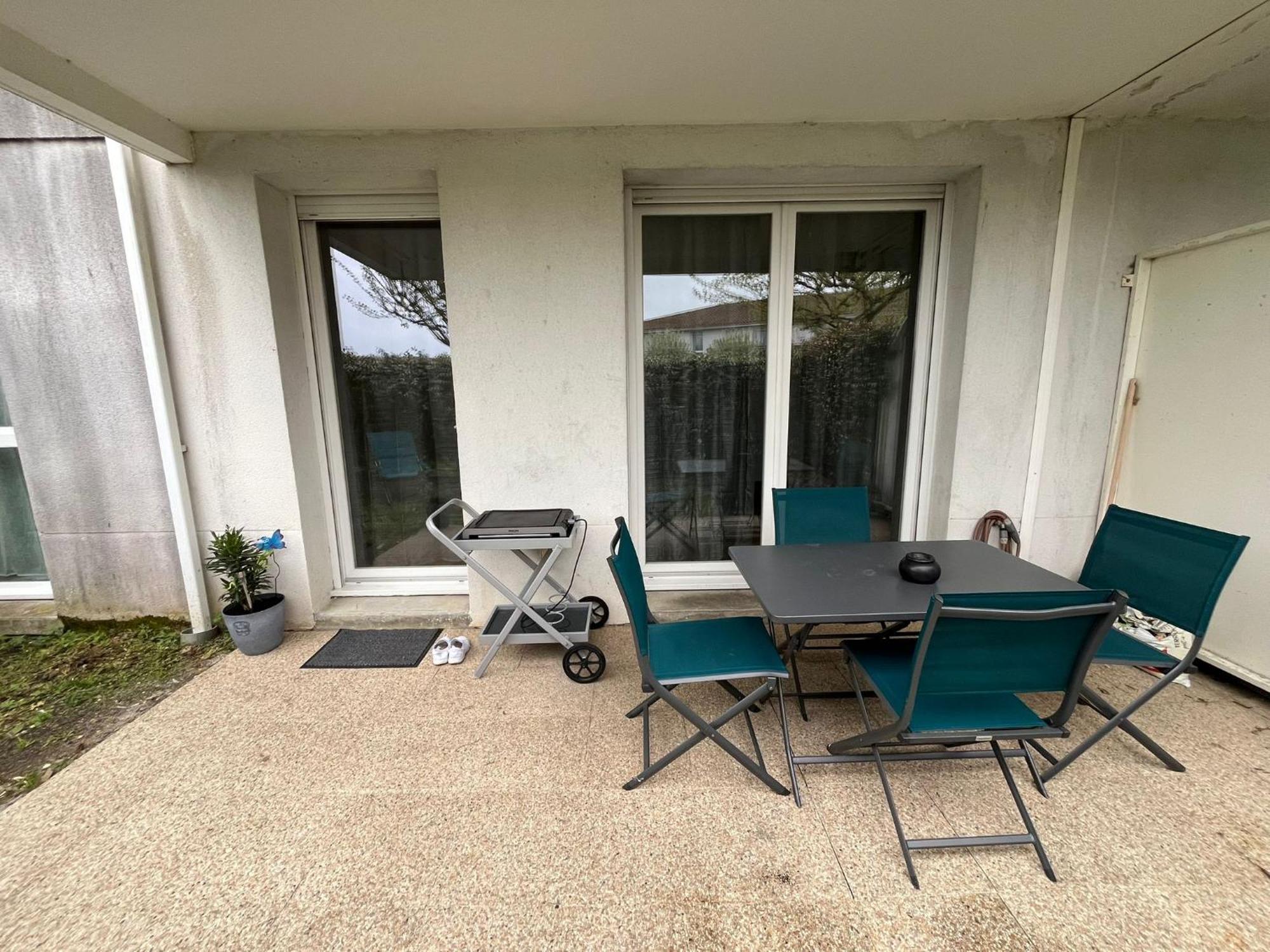 Appartement Avec Jardin A Rochefort 外观 照片